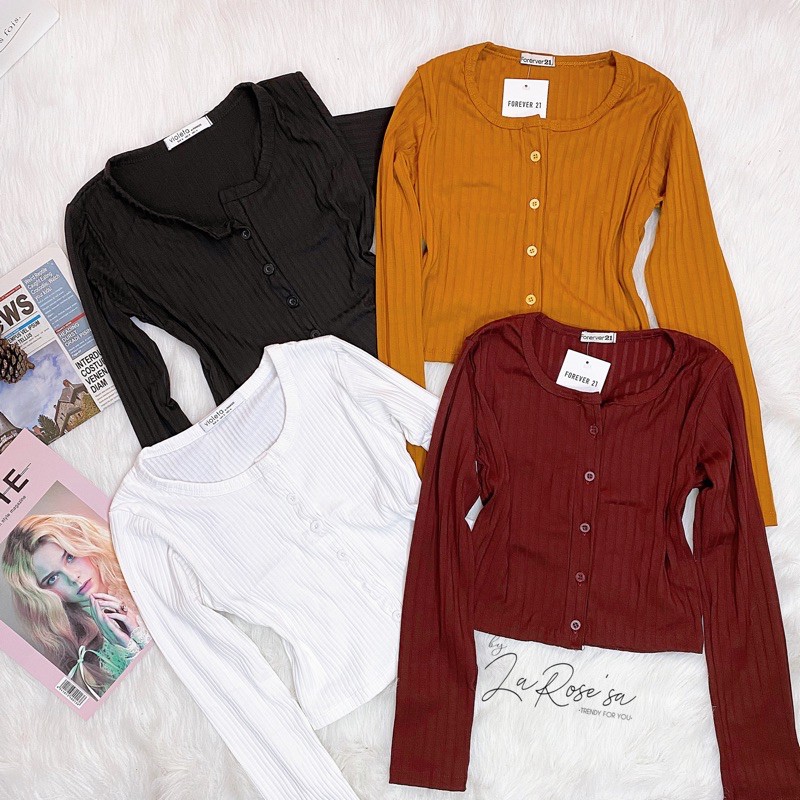 Áo Thun Croptop Tay Dài Phối Nút Ngực Nữ Tính/ áo thun nữ/ áo croptop (ảnh thật)