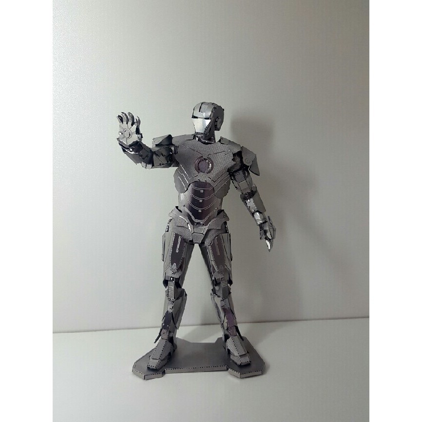 Mô Hình Lắp Ghép 3D Kim Loại Tự Ráp Iron Man Bạc - Chưa Lắp