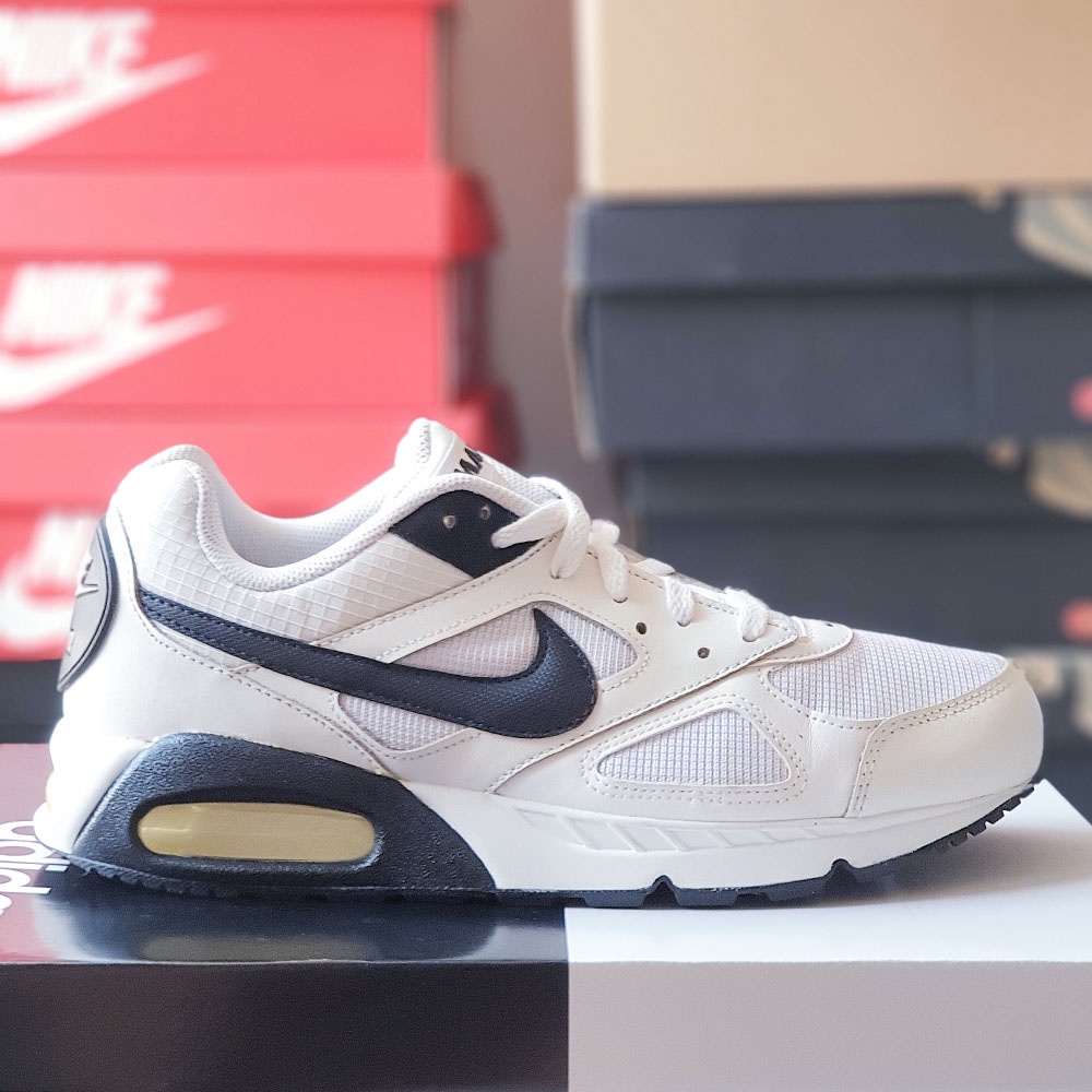 Giày Nike Air Max Ivo 580518 106, size 44, real 2hand