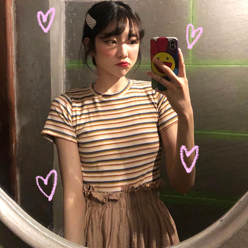 Áo Croptop tay ngắn hoạ tiết kẻ sọc thiết kế ôm sát quyến rũ | BigBuy360 - bigbuy360.vn