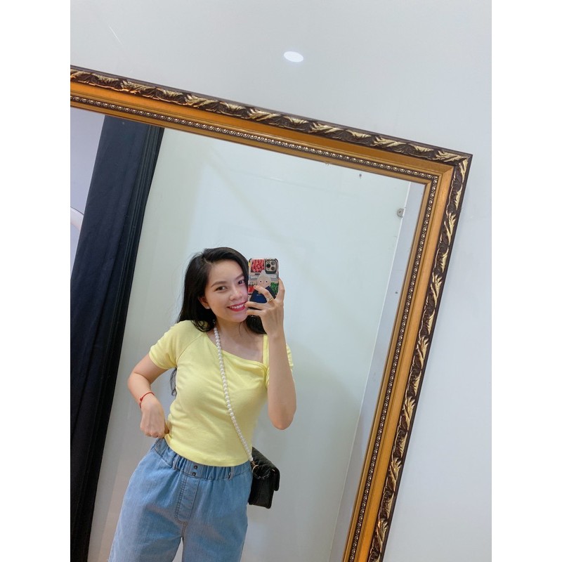 ⚡️ áo thun gân dáng ngắn vừa hè là không thễ thiếu những mẫu áo thun đúng không ạ 🥰🌼🛒