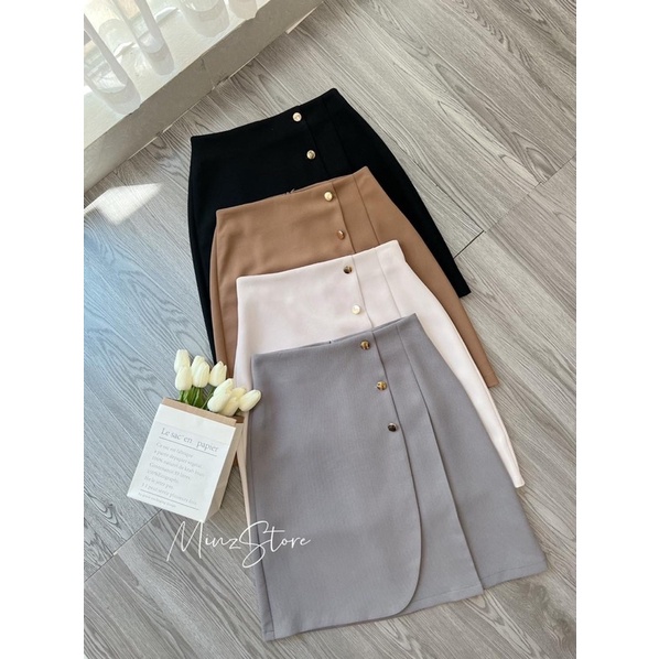 Chân Váy Chữ A Công Sở Xếp Ly Phối Cúc Dài Trên Gối