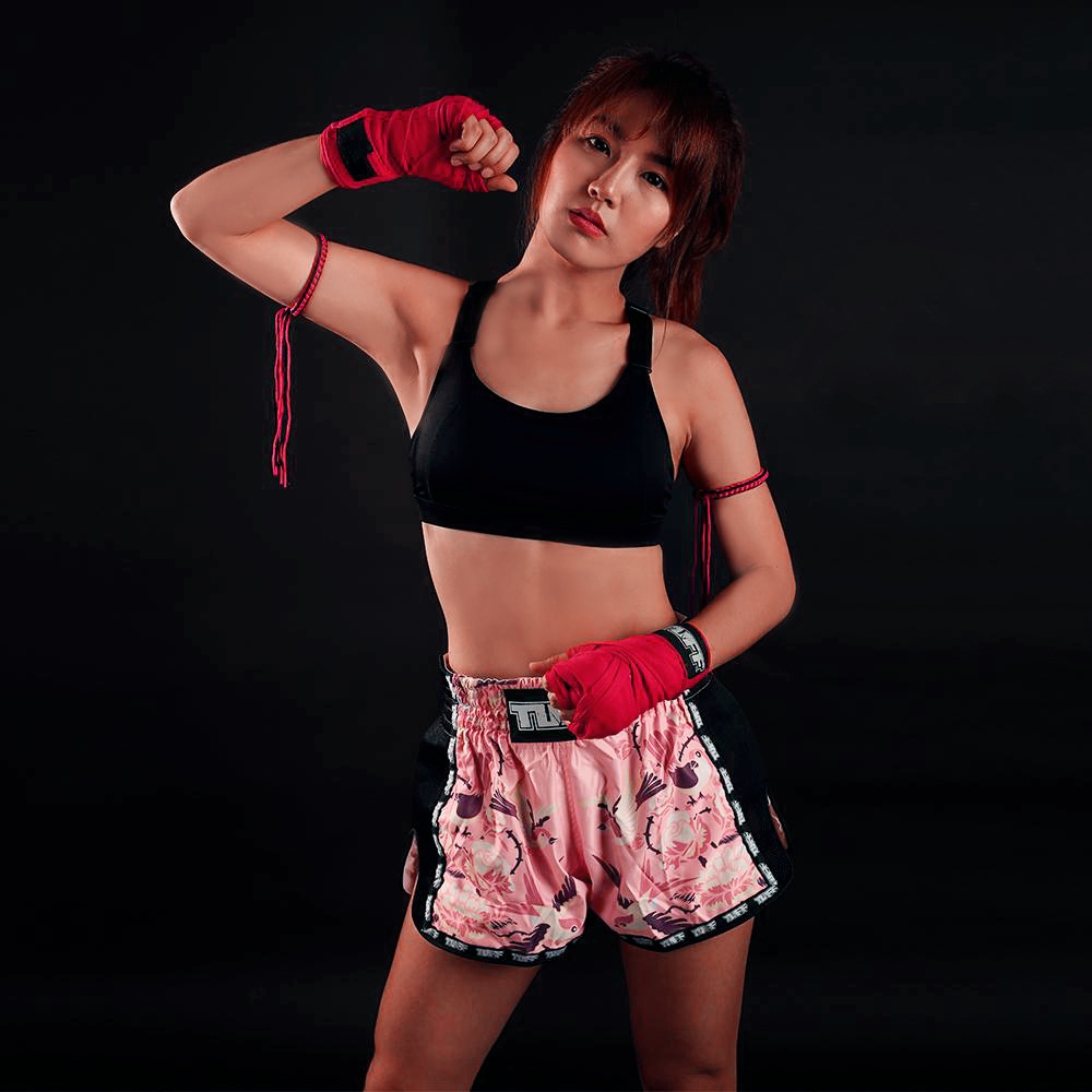 Quần Muay Thai Tuff Pink Retro Style Birds With Roses