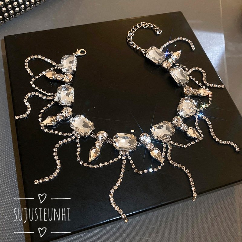 (CÓ VIDEO) vòng cổ tua rua đính đá hình chữ nhật sang trọng cho nữ