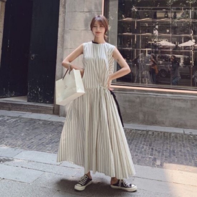Giảm 30% Đầm dáng xoè chất Linen