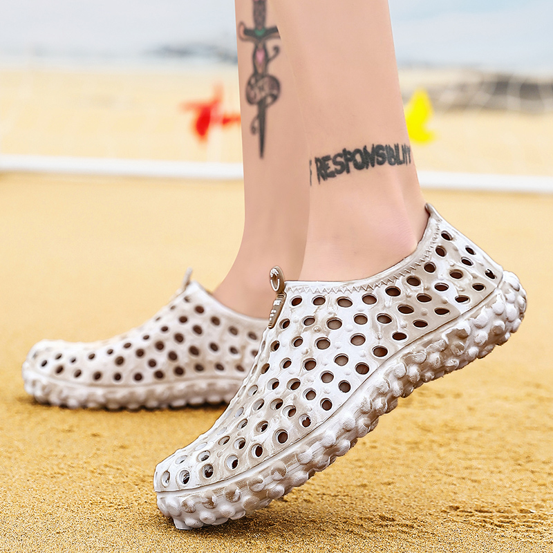 Giày Crocs Thoáng Khí Họa Tiết Rằn Ri Thời Trang Mùa Hè Cho Nam Size 39-45