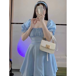 Jum đầm xoè tầng xanh nhún ngực tay phồng cổ vuông thắt nơ eo