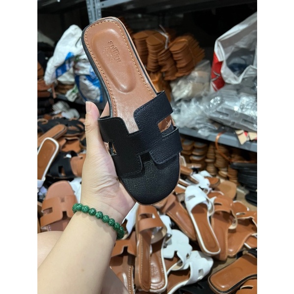 Dép HM Rẻ Đủ Màu Siêu Đẹp