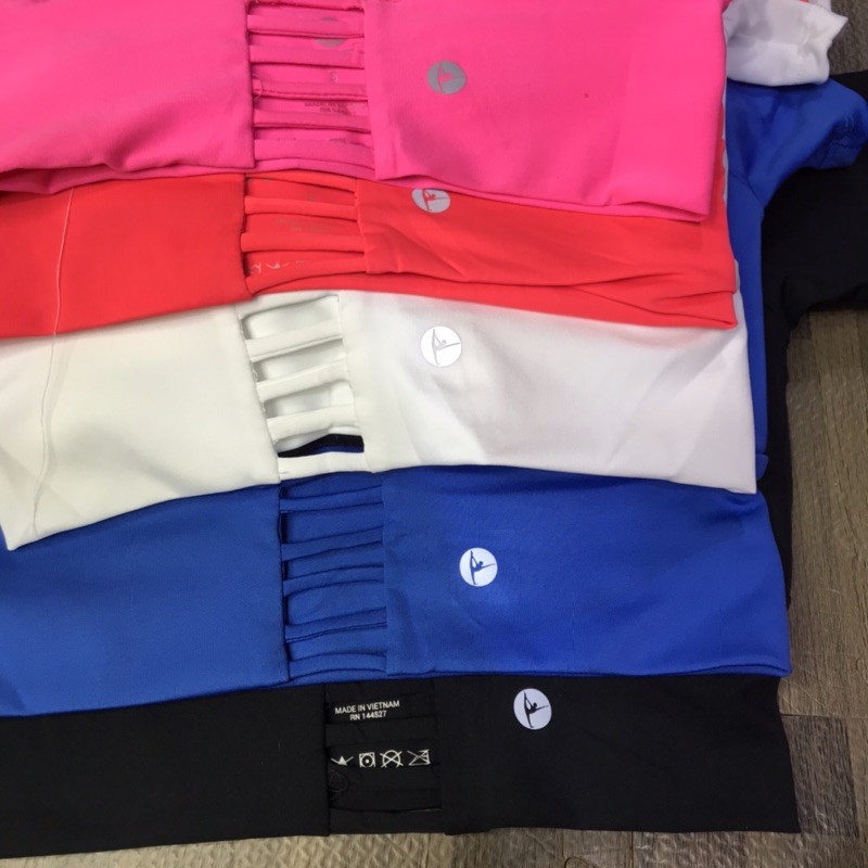 Áo croptop nhiều màu 90degree