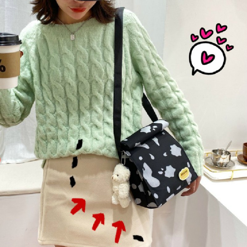 Túi Đeo Chéo Bằng Chất Liệu Vải Họa Tiết Bò Sữa Xinh Xắn Dành Cho Bạn Nữ | BigBuy360 - bigbuy360.vn