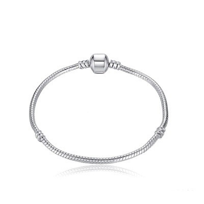 Vòng trơn không charm đủ loại kết hợp làm vòng