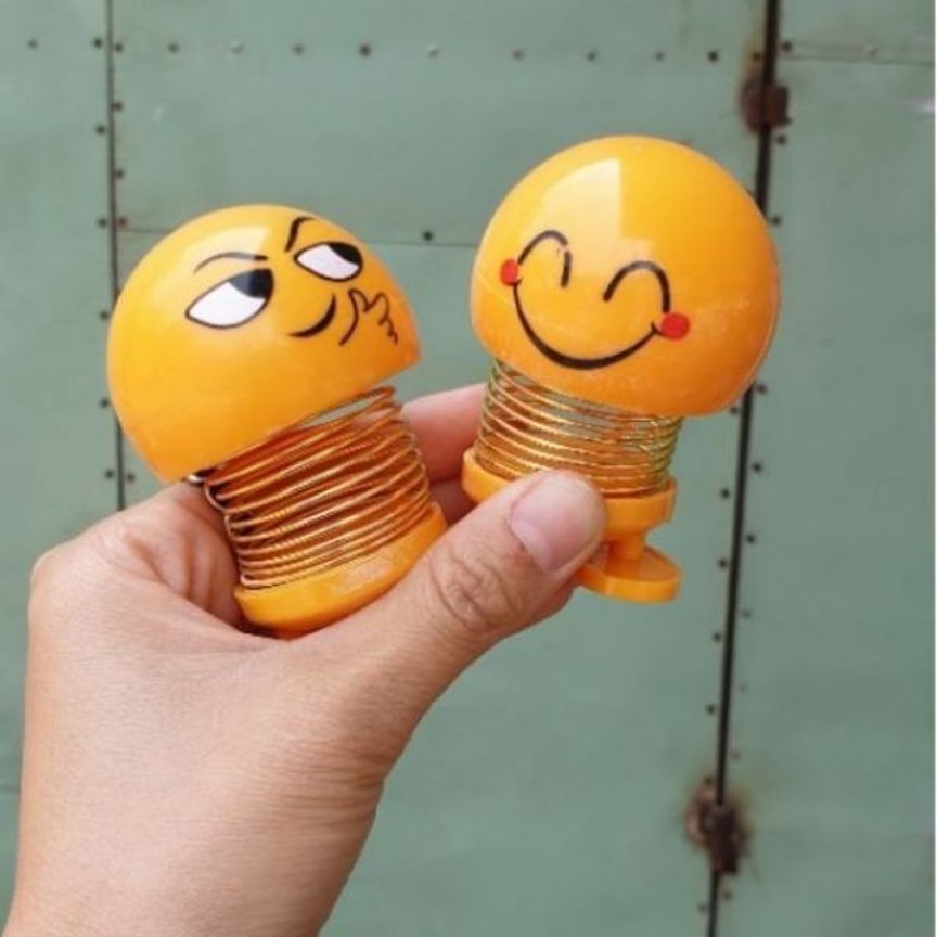 Bộ 4 con Lật Đật Icon Lò Xo Nhún Xả Stress - Lật Đật Emoji Trang Trí Xe Ôto, bàn làm việc