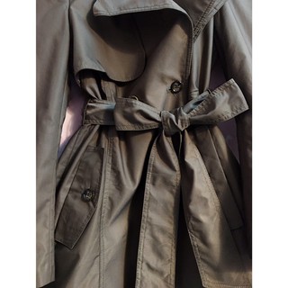 Trench coat 4 nút cổ kép cột dây