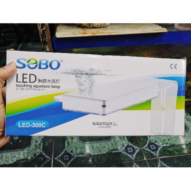 ĐÈN LED KẸP 1 BÊN HỒ THỦY SINH HỒ KHÔNG KIỀNG SOBO 300C