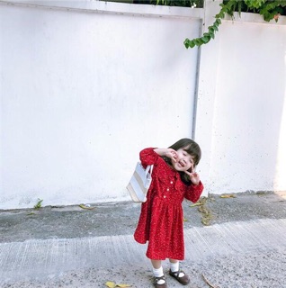 Váy đỏ siêu xinh