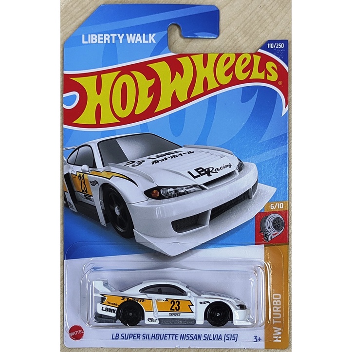 Xe mô hình Hot Wheels 1/64 LB Super Silhouette Nissan Silvia