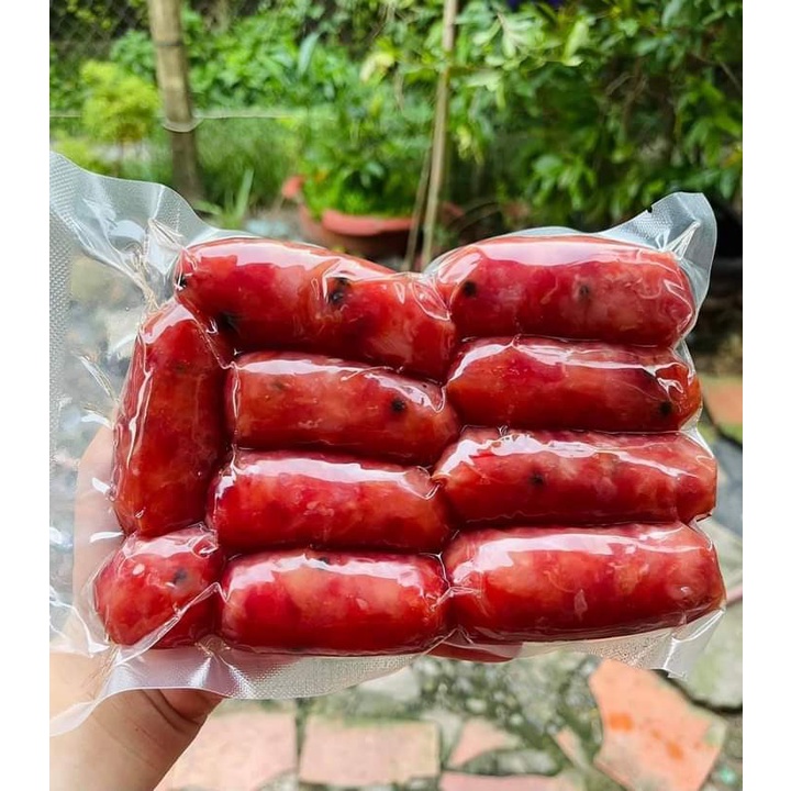 Lạp xưởng tươi Thơm ngon an toàn vệ sinh Túi 500 gram hút chân không