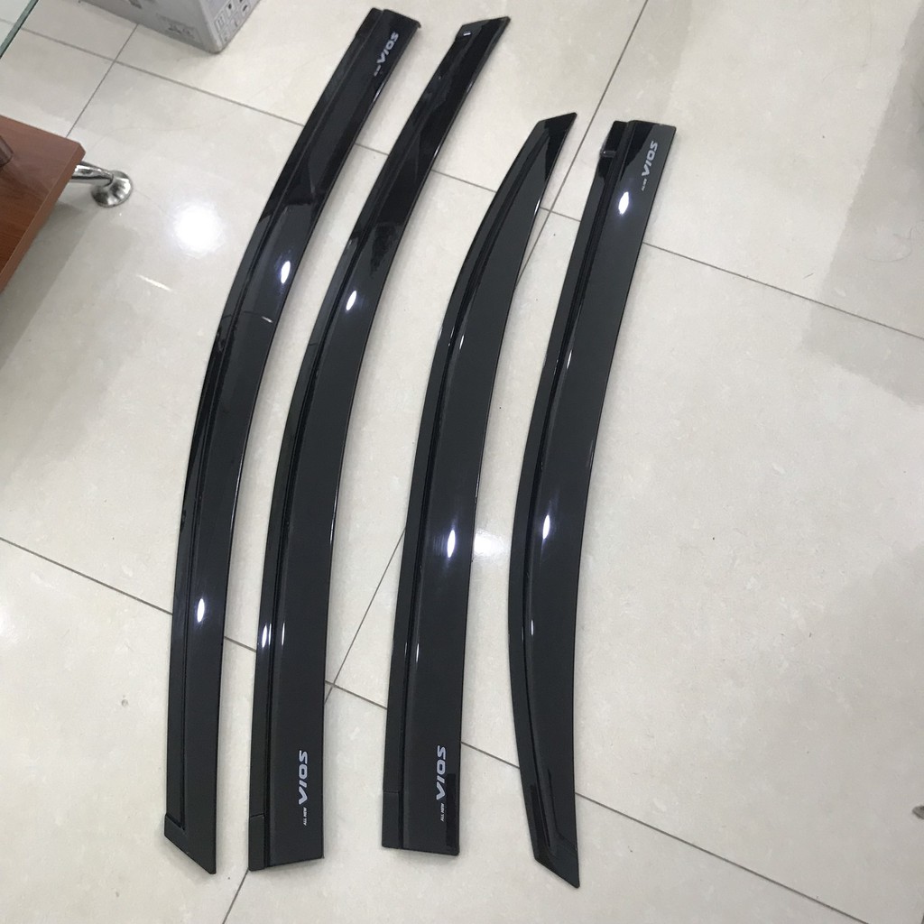 Bộ vè mưa đen Thái Toyota Vios các form 2018 đến 2021