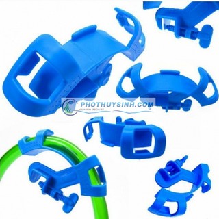 Kẹp ống thay nước