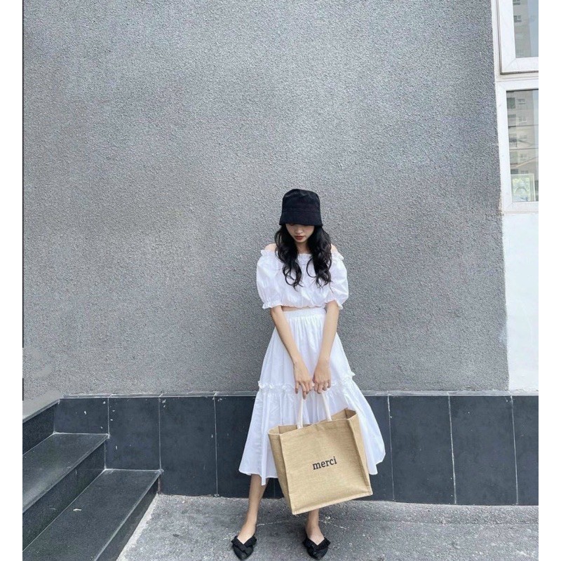 Set Crop Trắng Bẹt Vai + Chân Váy Midi Trắng Tầng