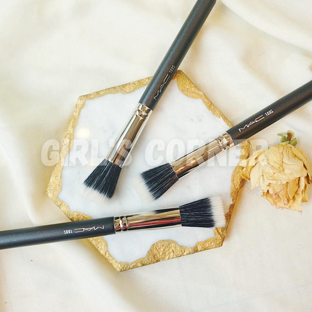 Cọ nền - má hồng dạng stippling Mac 188S SMALL DUO FIBRE FACE