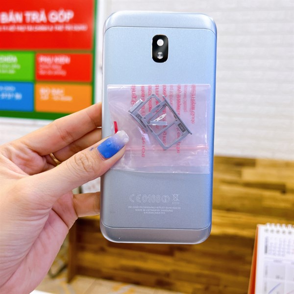 Bộ vỏ Samsung J3 Pro / J330