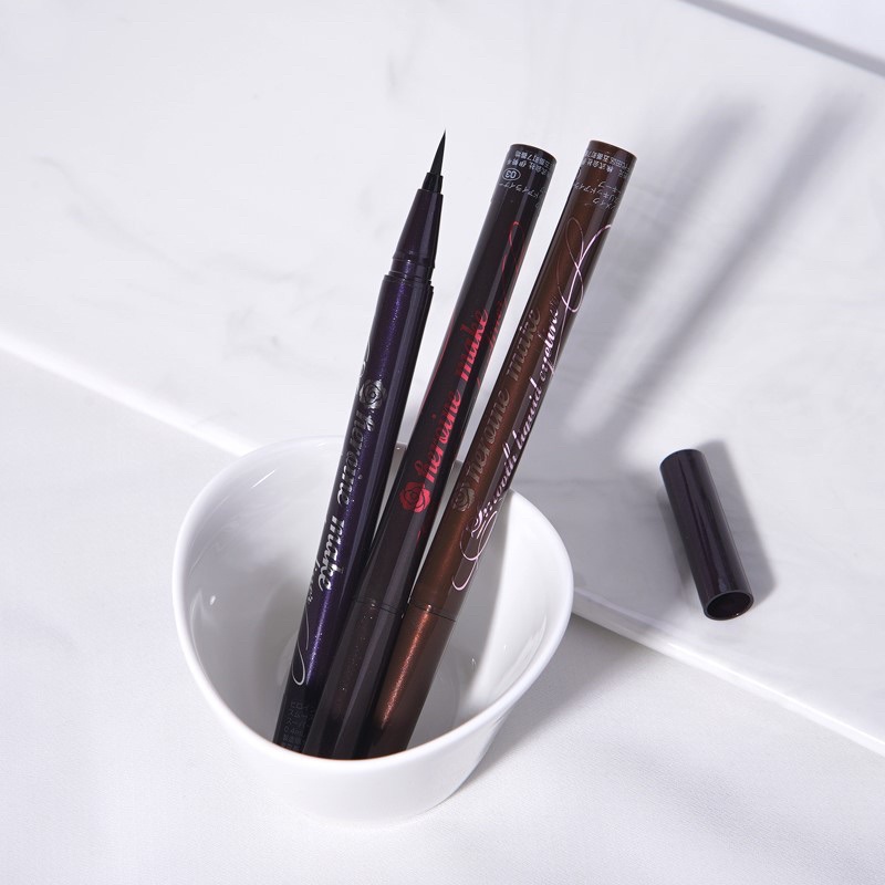 Bút Kẻ Mắt Nước Kiss Me Heroine Chống Nước , Không Trôi, Không Lem Đầu Bút 0.1mm