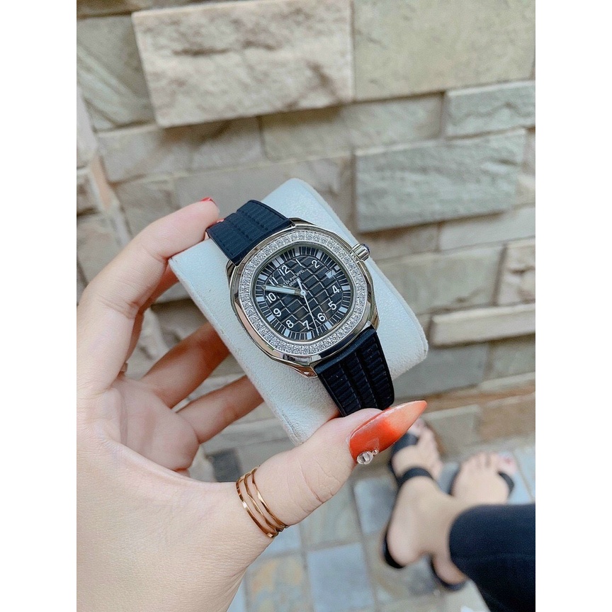 Đồng Hồ Nữ PatekPhilipe Aquanaut 5067A , Máy Pin , Dây Cao Su Màu Trắng , Size 35mm