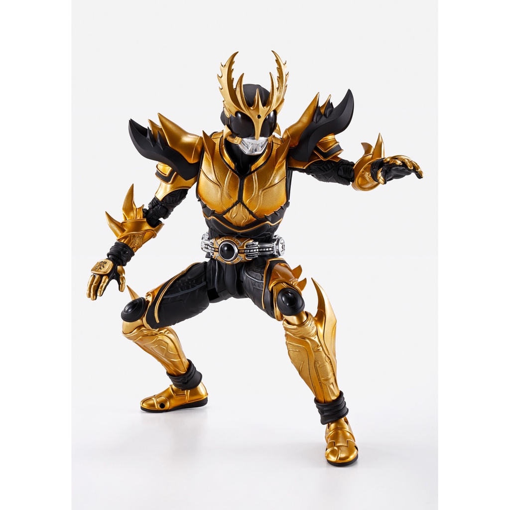 MÔ HÌNH HIỆP SĨ MẶT NẠ KUUGA SHF  KAMEN RIDER KUUGA ULTIMATE RISING