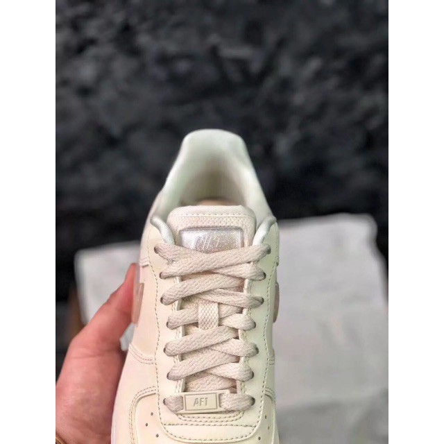 [FREESHIP]Giày sneaker Air Force 1 AF1 Women White Jelly Powder Gradient Low Help Air Force Board tên AH6827-100