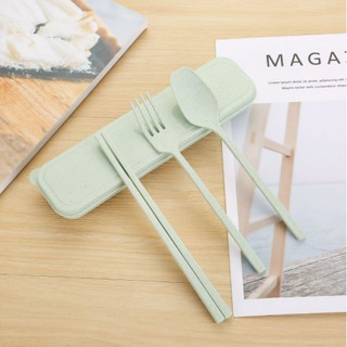 Bộ Đũa Thìa Dĩa Làm Từ Thân Lúa Mạch