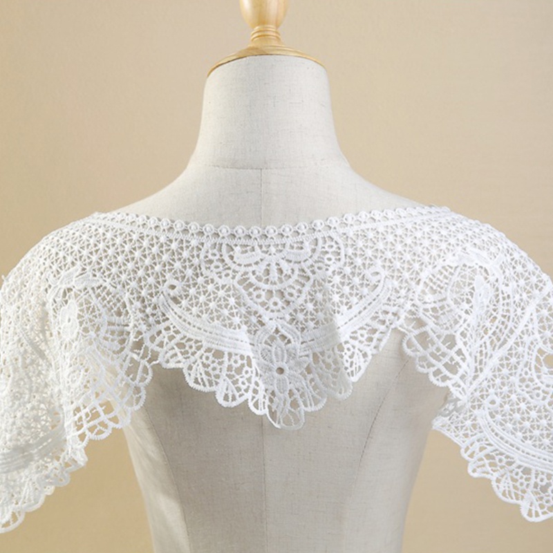 Khăn Choàng Lưới Thêu Hoa Phối Tua Rua Dành Cho Cô Dâu