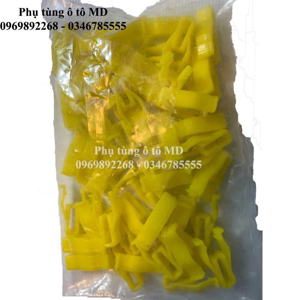 Vít nhựa bắt sàn , ốp phồng xe . Đủ kích cỡ , màu sắc thay thế được cho nhiều dòng xe khác nhau.