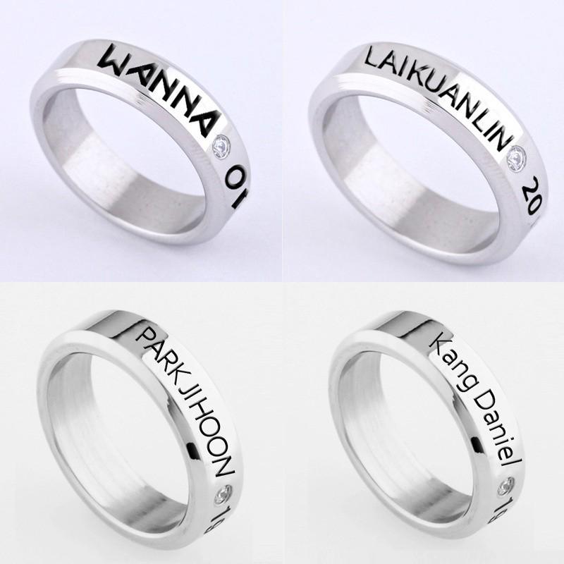 Chiếc nhẫn bằng thép titan khắc tên idol K-pop