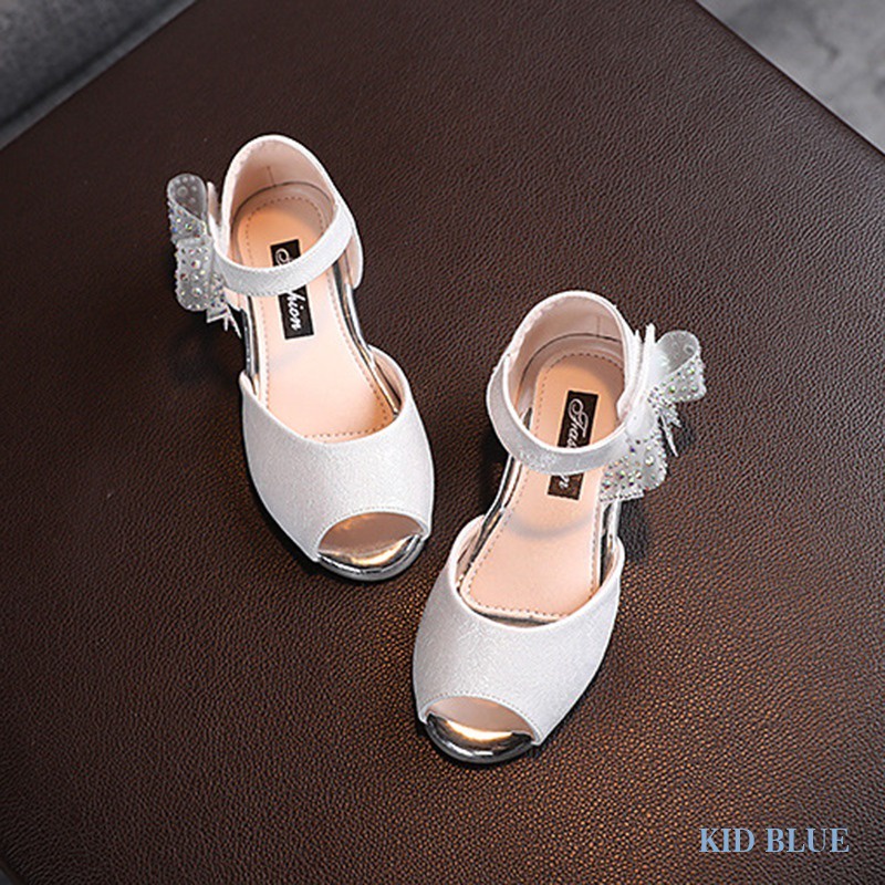Giày Sandal Đế Mềm Hở Mũi Màu Trơn Đính Đá Thời Trang Mùa Hè Cho Bé Gái