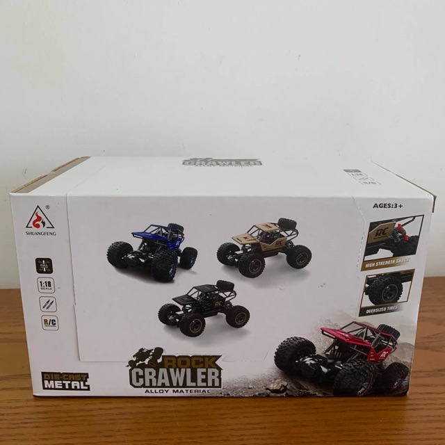 Xe điều khiển địa hình off-road vỏ kim loại 1:18