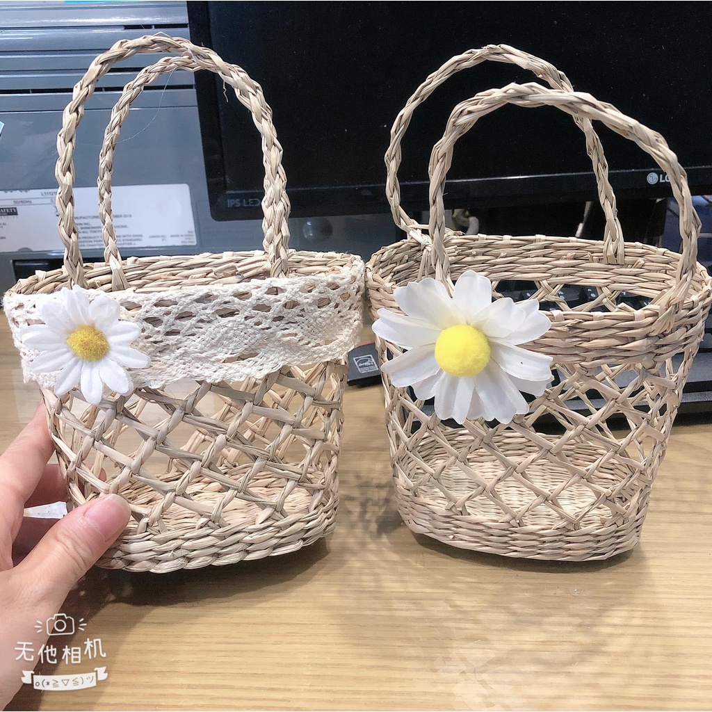 Túi giỏ cói handmade nơ, hoa cúc cho mẹ và bé sống ảo đi du lịch, đi biển cực xinh size 12cm an toàn cho da bé
