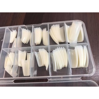 Hộp 100 móng nối đục