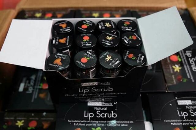 Tẩy tế bào chế môi | BigBuy360 - bigbuy360.vn