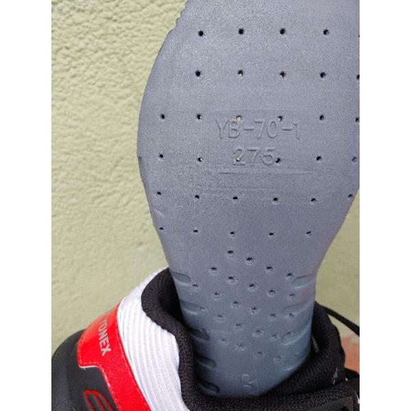 Giày cầu lông 65z3 momota cũ chính hãng size 43