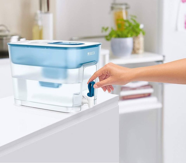 Bình lọc nước BRITA BASIC 8L2