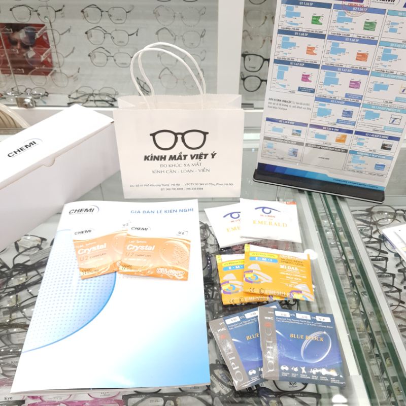 Tròng kính cận - Cắt mắt kính cận theo yêu cầu