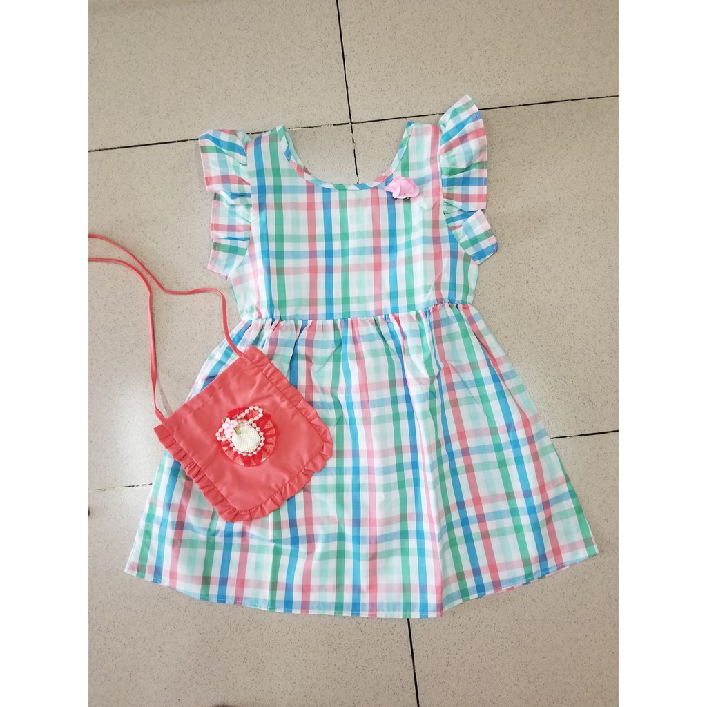 Đầm vải kate caro mát mẻ kèm túi cho bé đi chơi