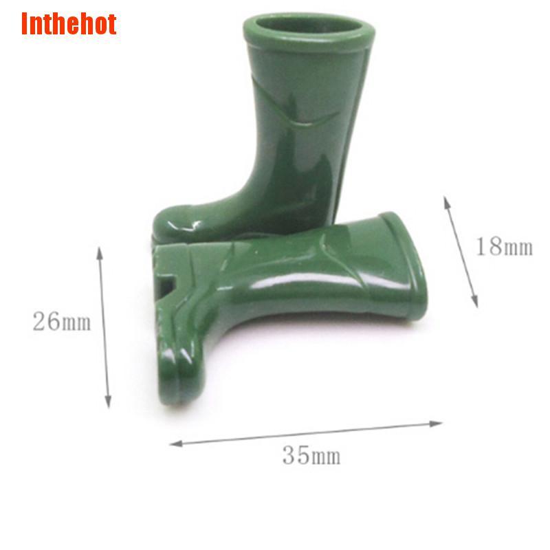 Ủng Đi Mưa Bằng Cao Su Tỉ Lệ 1 / 12 Tiện Dụng Cho Gia