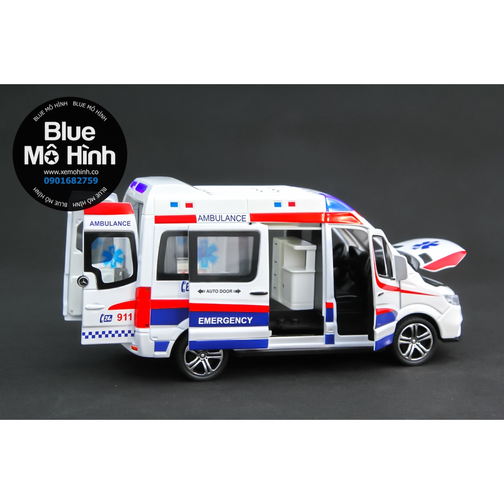 Xe mô hình xe cứu thương cấp cứu Ambulance 1:24