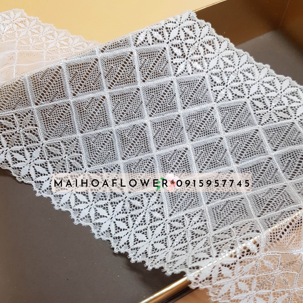 Cuộn ren trắng, ren lưới may đồ, chất đẹp, mềm mại, bản to 20cm