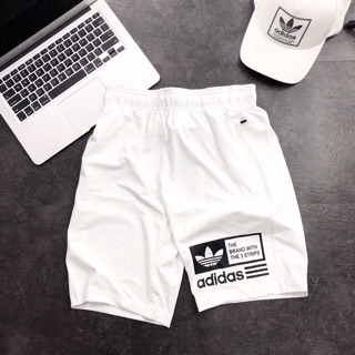 Quần short Adidas