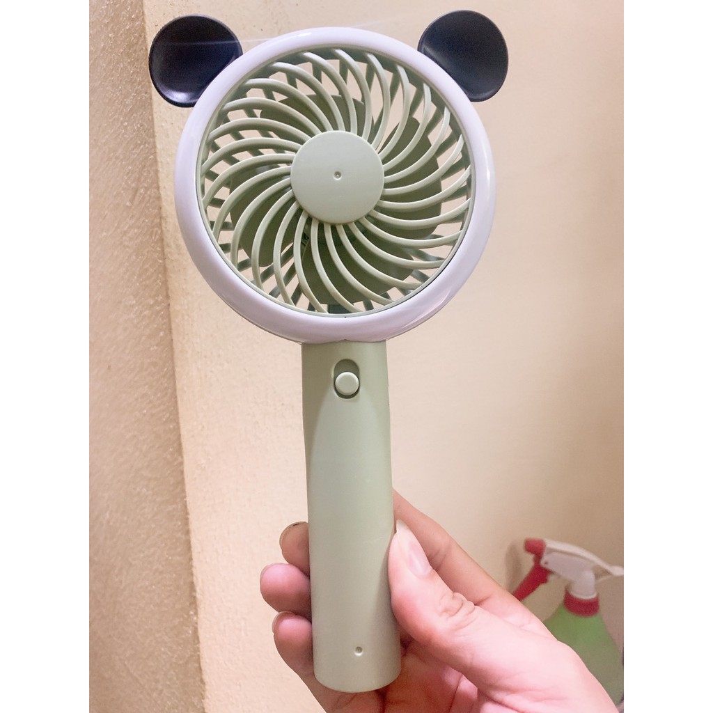 QUẠT mini CẦM TAY TÍCH ĐIỆN SIÊU HÓT 2020 MÃ 05 | BigBuy360 - bigbuy360.vn