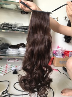 Tóc cột xoăn đuôi - ảnh thật shop chụp 
