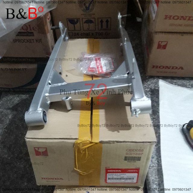 Càng sau ( gắp sau ) lắp cho xe Wave A 100 ,Wave Rs100 Wave cá Sx 2007 - 2016 chính hãng Honda (-) - PHỤ TÙNG XE -5%
